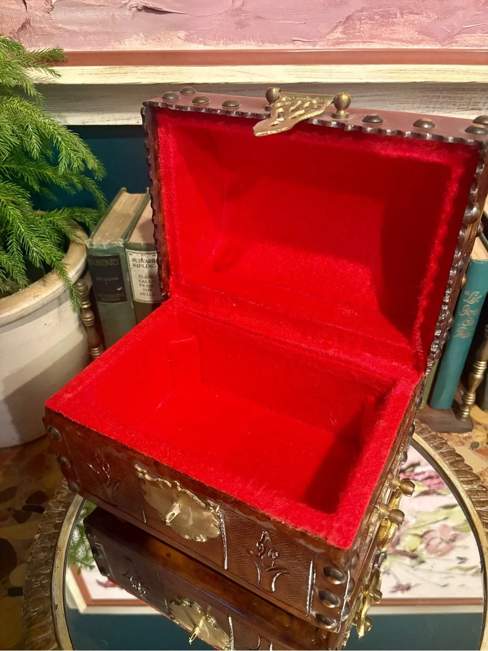Vintage Brown Leather Jewelry Trunk with Brass Hardware